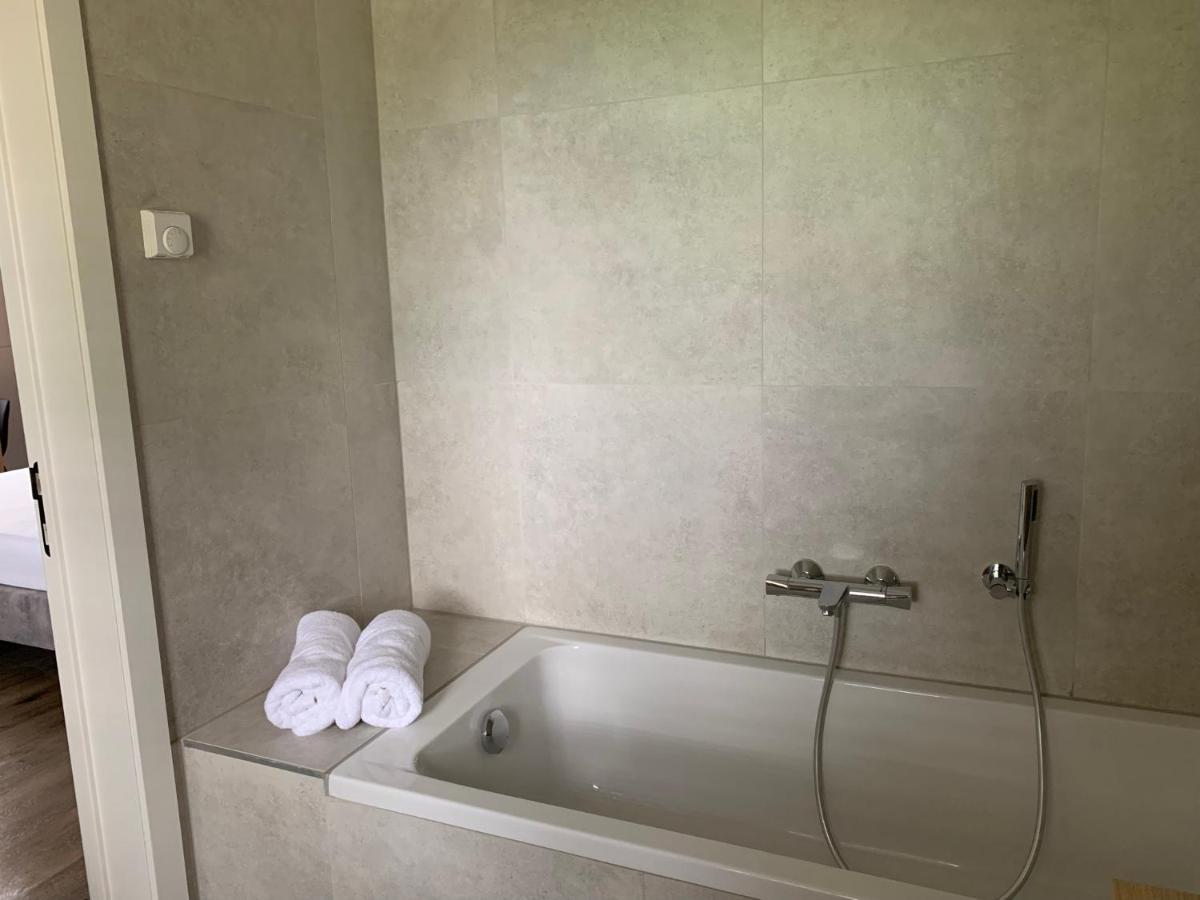 B&B Elzartwinning Hasselt Luaran gambar